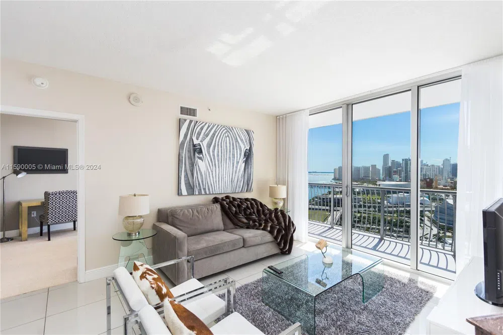 1750 Bayshore Dr #3512 Miami, FL 33132
