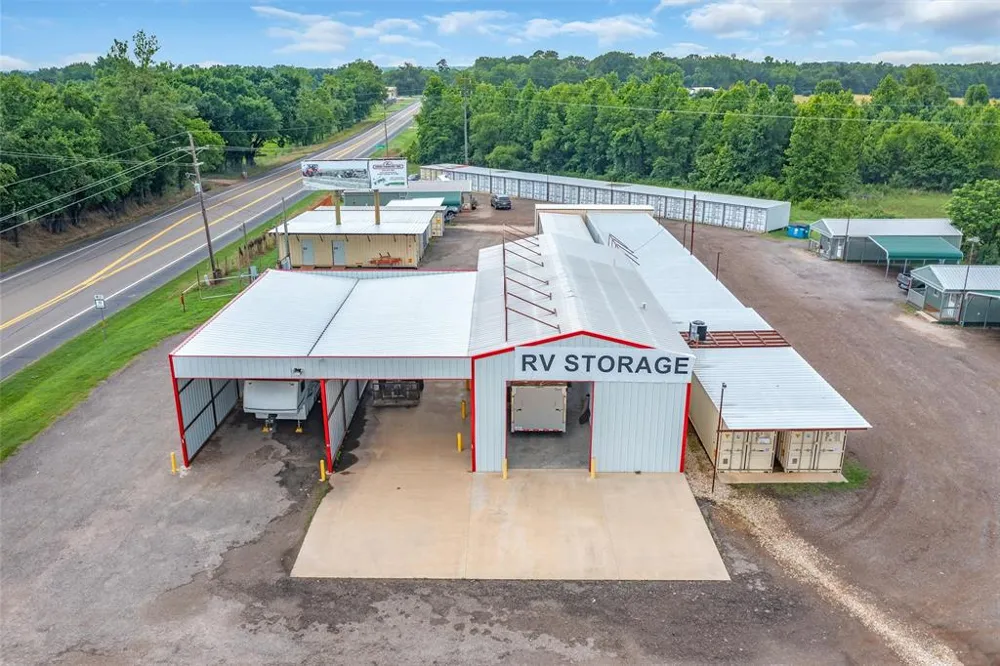 20891 Texas Highway 11 E Winnsboro, TX 75494