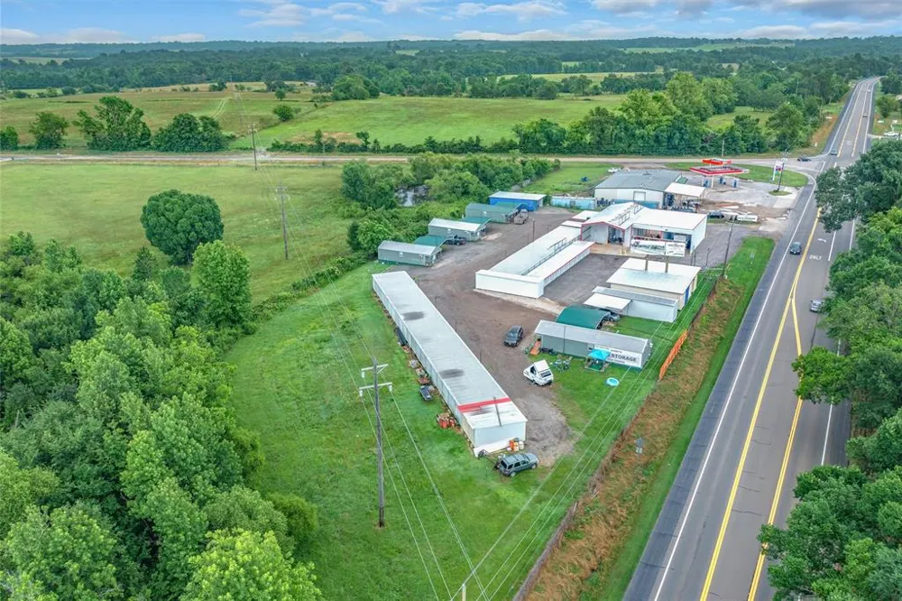 20891 Texas Highway 11 E Winnsboro, TX 75494