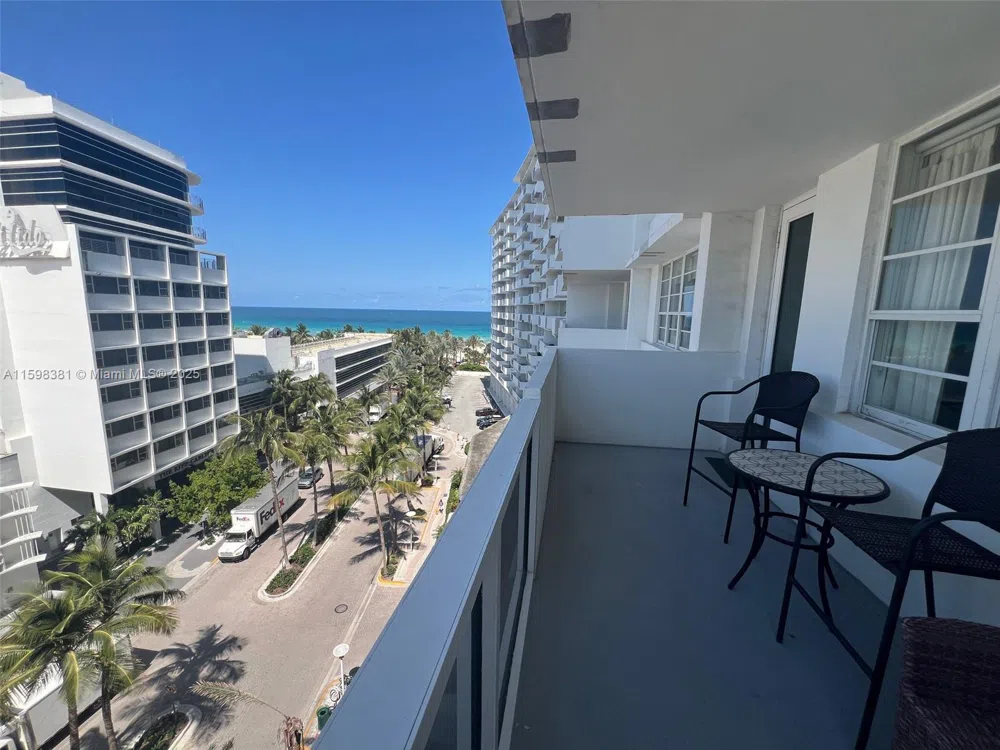 100 Lincoln Rd #808 Miami Beach, FL 33139