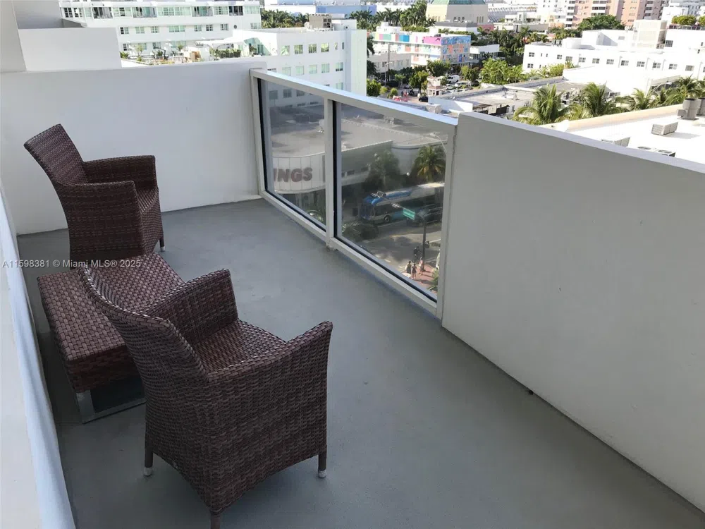 100 Lincoln Rd #808 Miami Beach, FL 33139