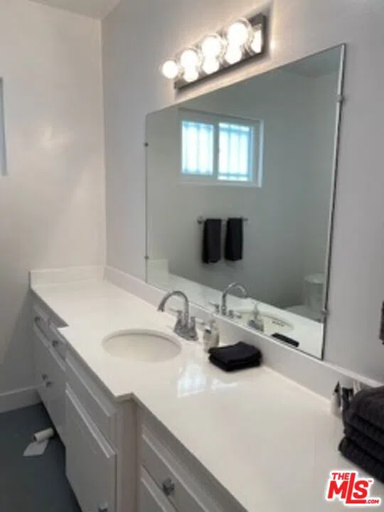 2609 Ocean Front Walk Venice, CA 90291