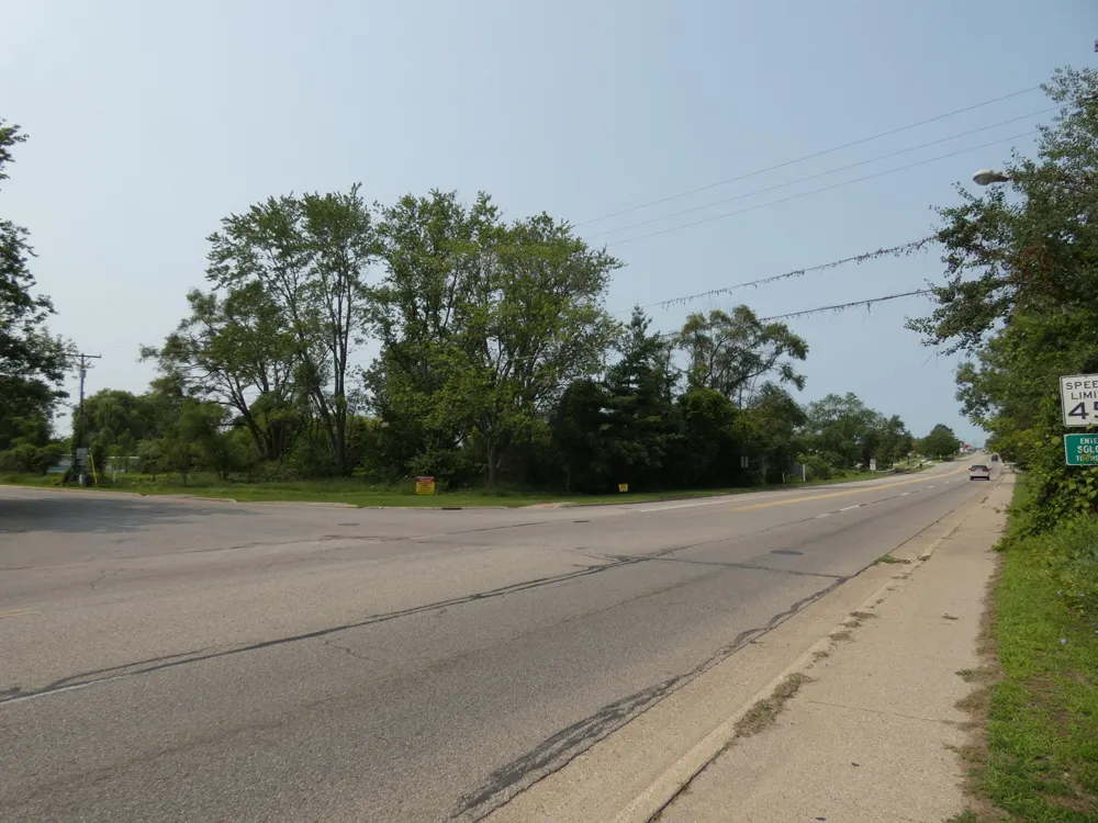 4398 17 Mile Road NE Cedar Springs, MI 49319