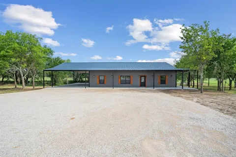 1355 County Road 304