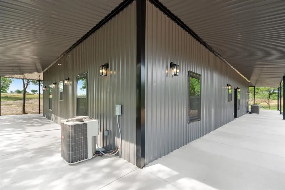 1355 County Road 304 Dublin, TX 76446