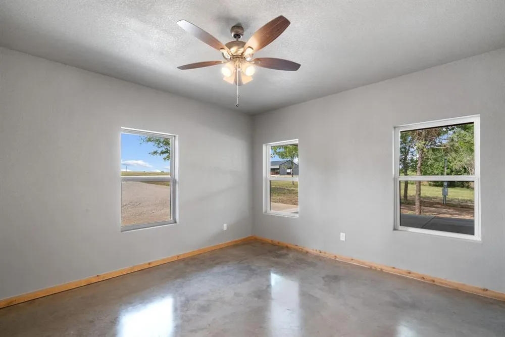 1355 County Road 304 Dublin, TX 76446