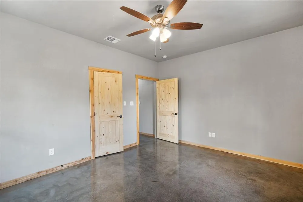 1355 County Road 304 Dublin, TX 76446