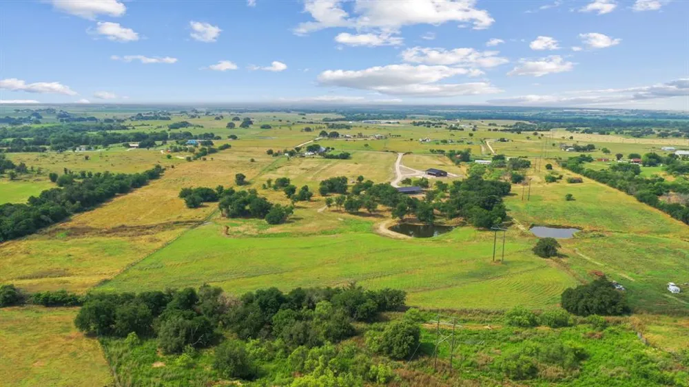 1355 County Road 304 Dublin, TX 76446