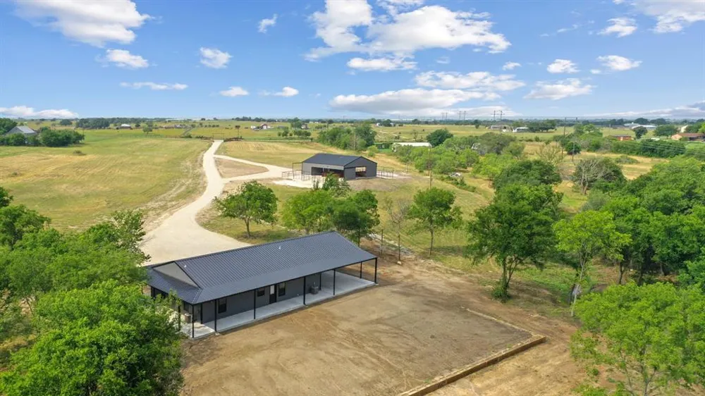 1355 County Road 304 Dublin, TX 76446