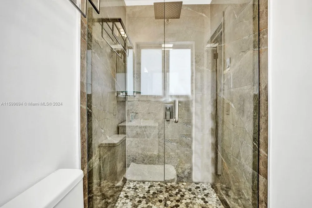 1206 Lincoln St Hollywood, FL 33019