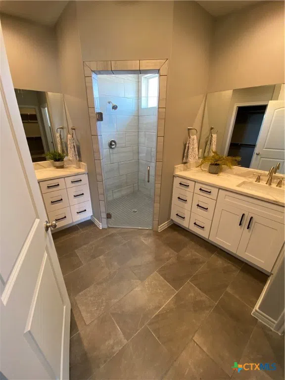120 S Calvin Barrett Blanco, TX 78606