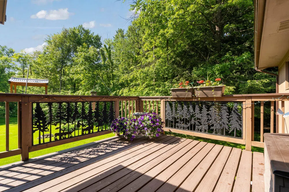 6634 Newcosta Avenue Mecosta Township, MI 49346