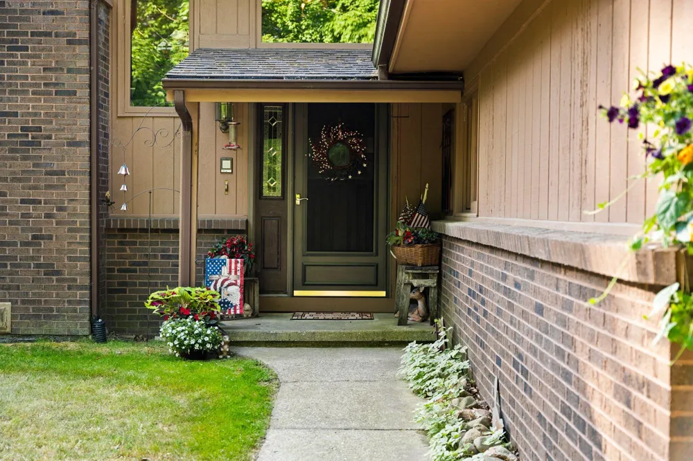 6634 Newcosta Avenue Mecosta Township, MI 49346