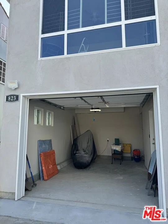 821 Lorraine Boulevard Los Angeles, CA 90005