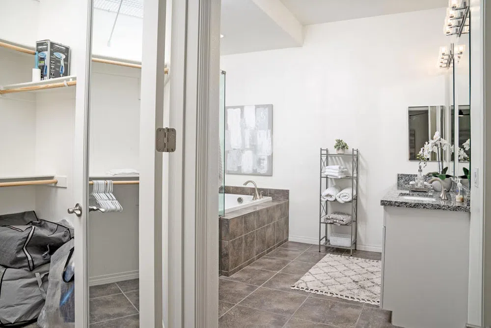 67296 Lakota Court Cathedral City, CA 92234
