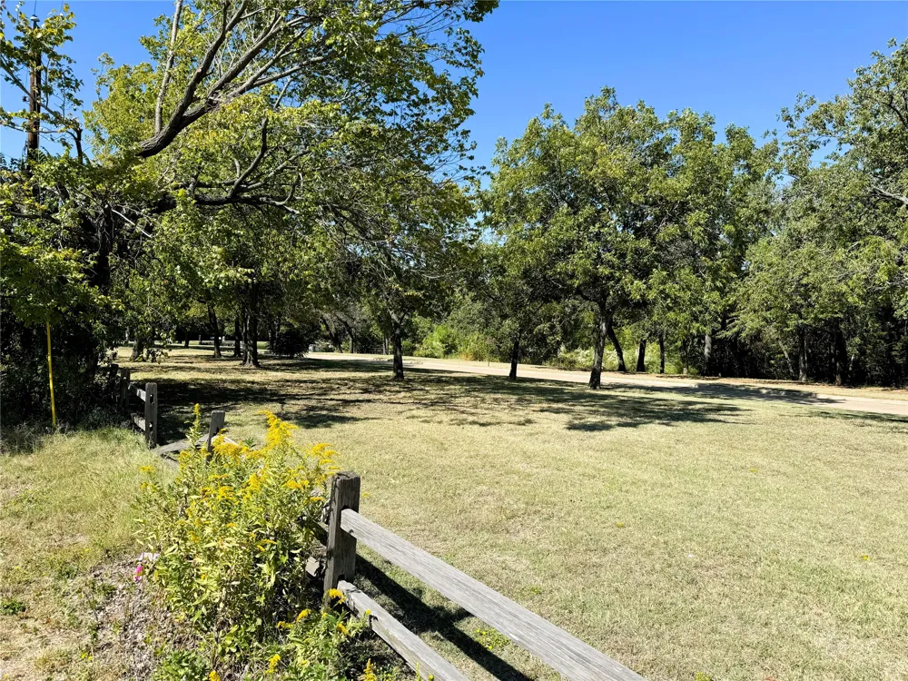 6514 S Cooper Street Arlington, TX 76001