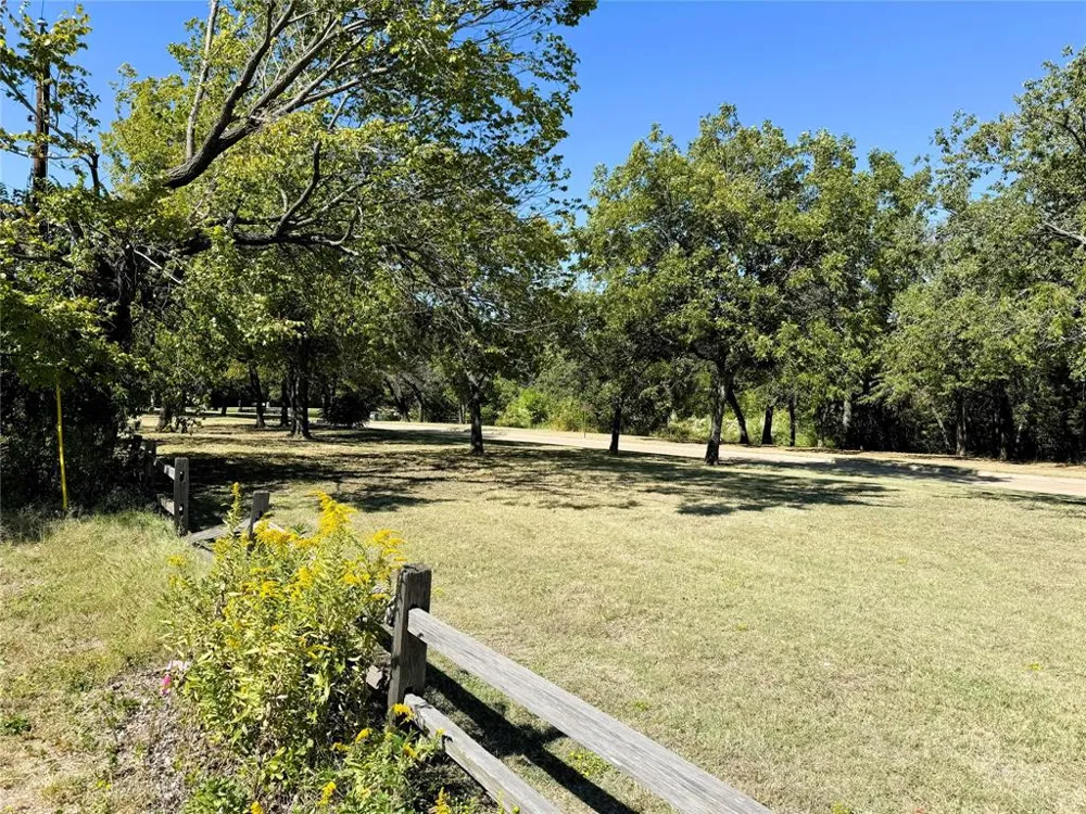 6514 S Cooper Street Arlington, TX 76001