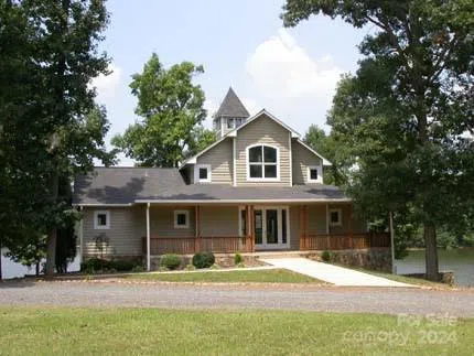 160 George Landing Denton, NC 27239