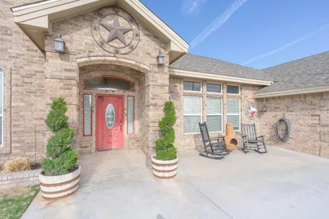 1504 S County Road 1085
