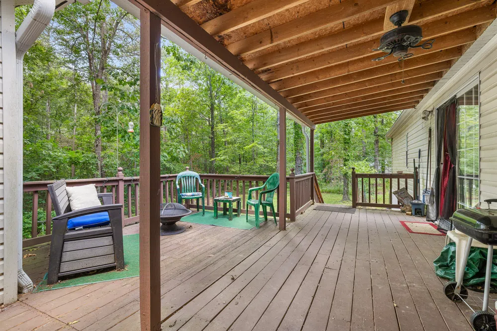 403 Lyman Daniel Road Trenton, GA 30752
