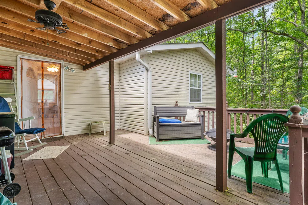 403 Lyman Daniel Road Trenton, GA 30752