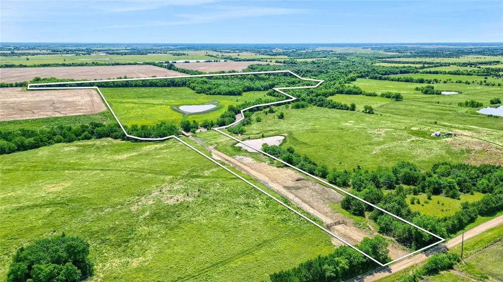 County Rd 3489 Honey Grove, TX 75446