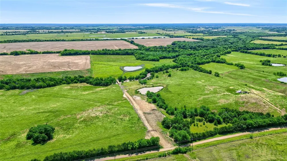 County Rd 3489 Honey Grove, TX 75446