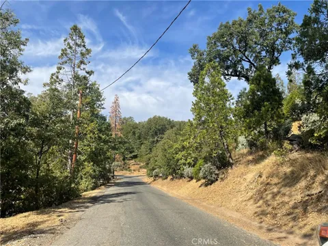 59479 Cascadel Drive