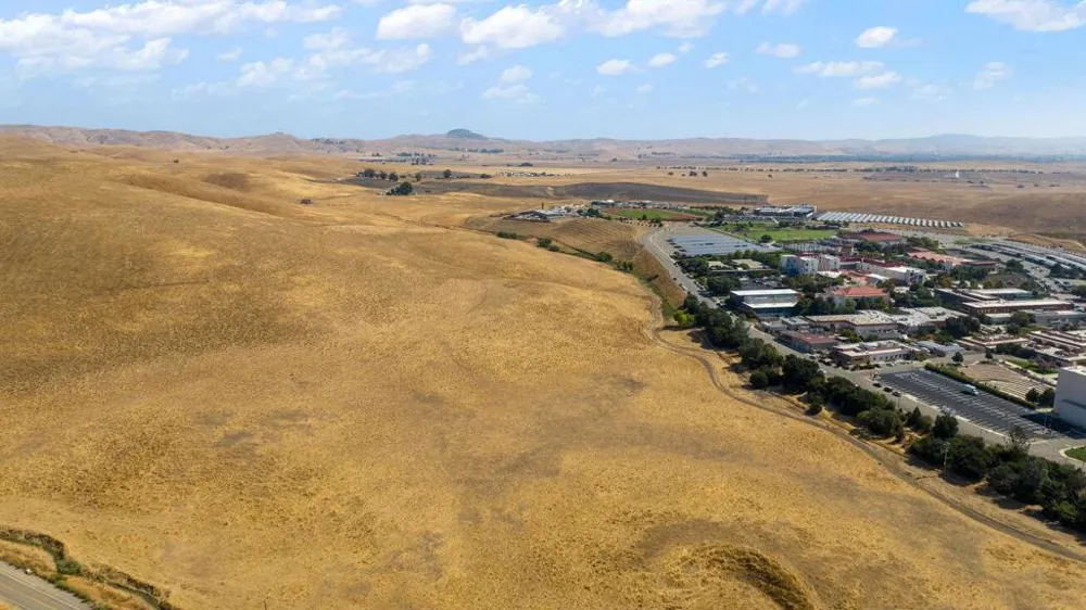 1 Collier Canyon Road Livermore, CA 94551