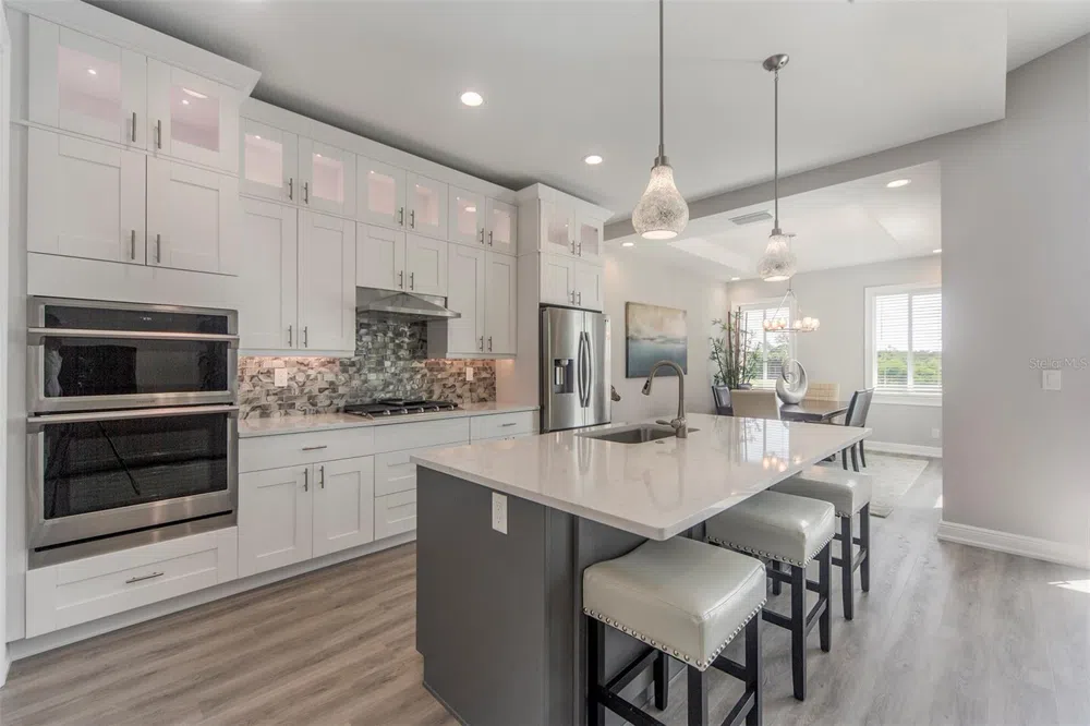 17B FRANKLIN COURT S St Petersburg, FL 33711