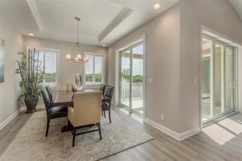 17B FRANKLIN COURT S St Petersburg, FL 33711