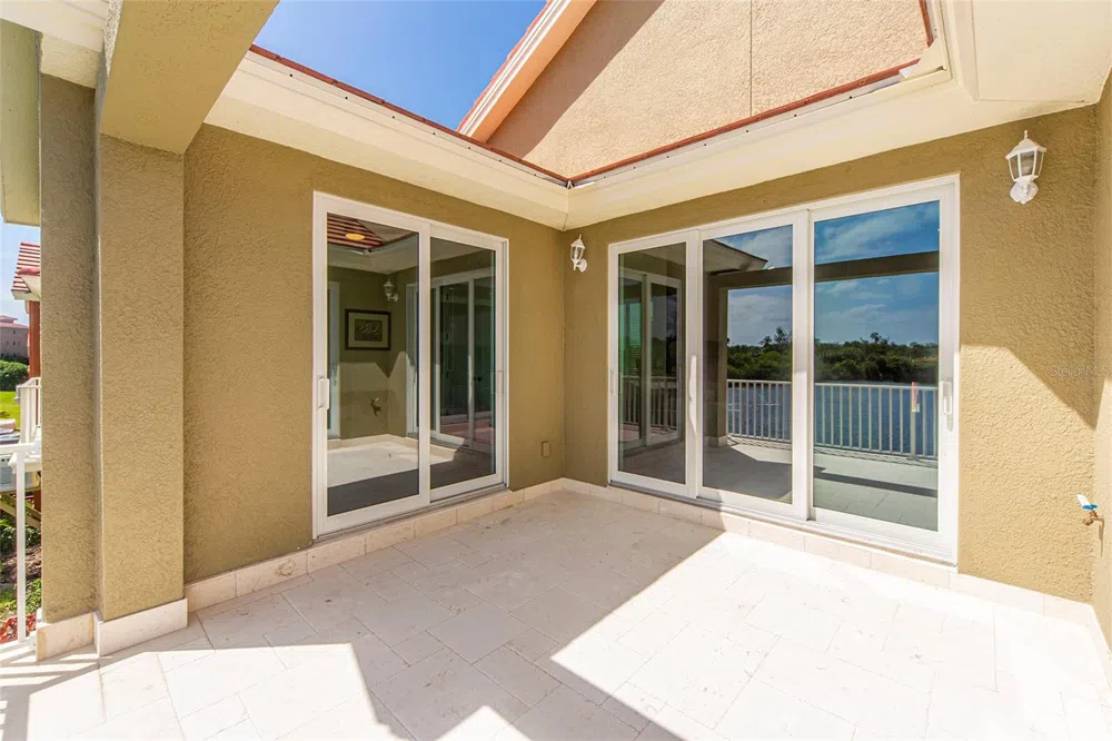 17B FRANKLIN COURT S St Petersburg, FL 33711