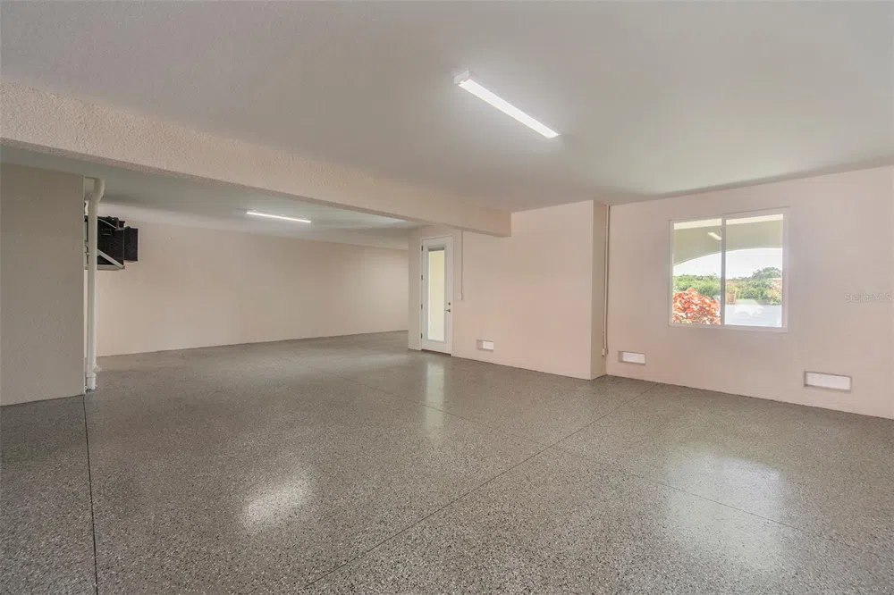 17B FRANKLIN COURT S St Petersburg, FL 33711