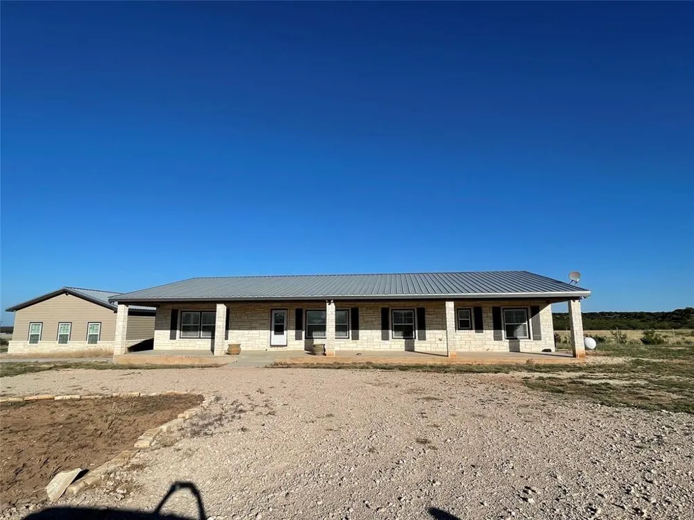 1089 Tennyson Road Bronte, TX 76933
