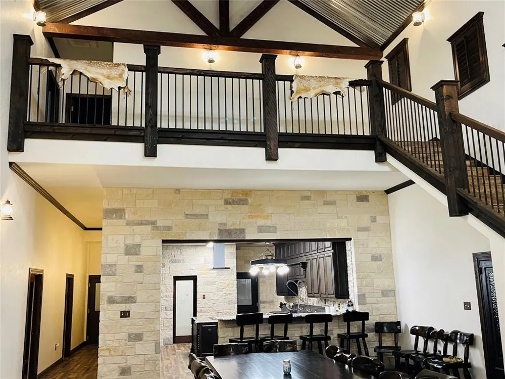 1089 Tennyson Road Bronte, TX 76933