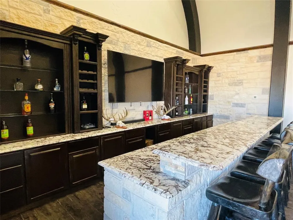 1089 Tennyson Road Bronte, TX 76933