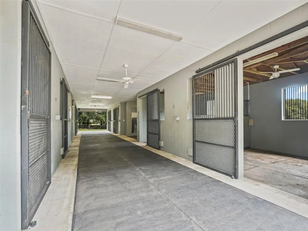 6975 NW HIGHWAY 225A ocala, FL 34482