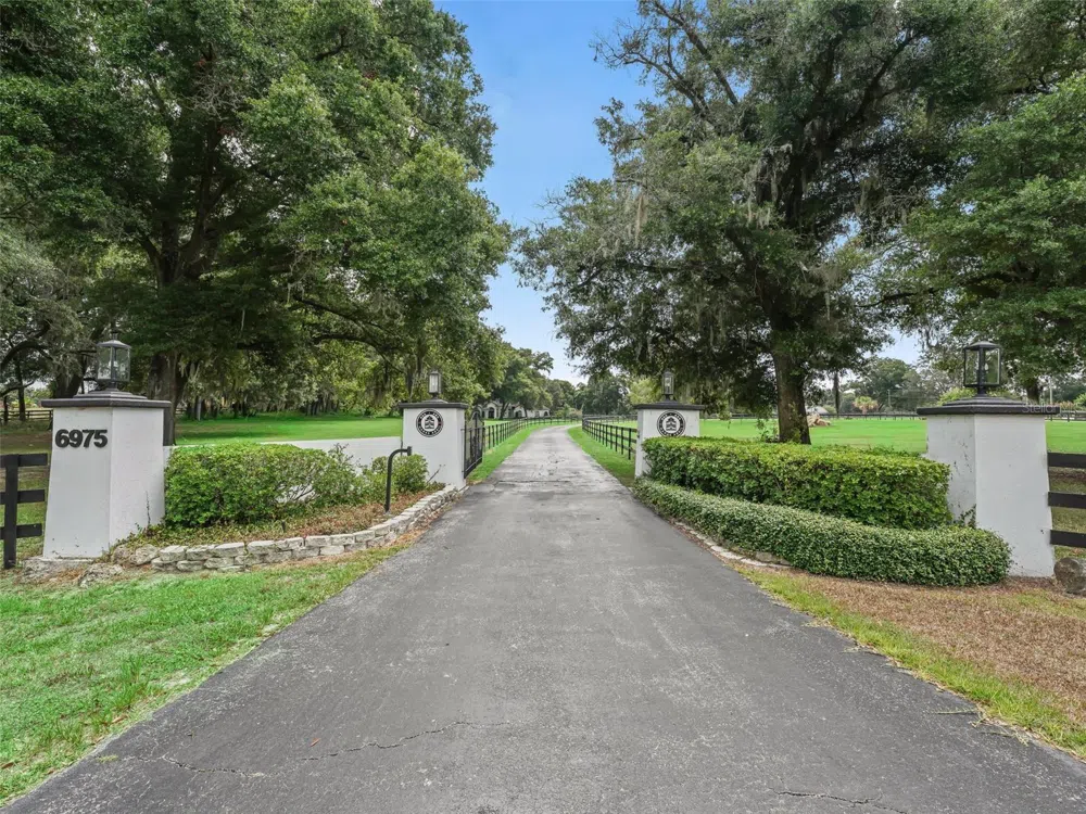 6975 NW HIGHWAY 225A ocala, FL 34482