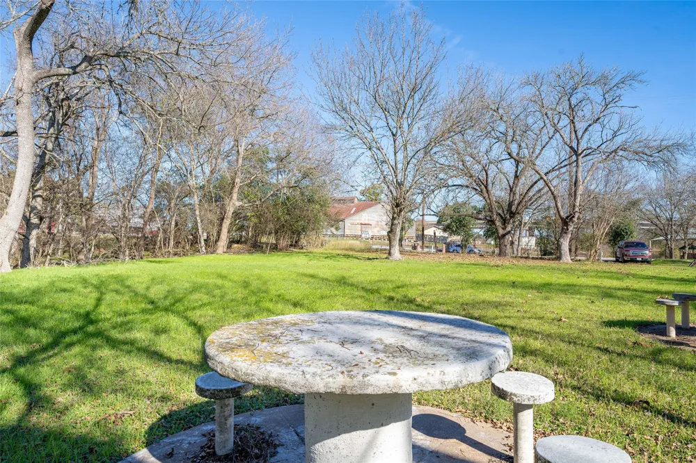 505 Commerce Street Lockhart, TX 78644