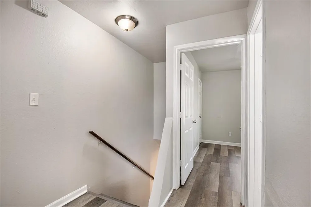 4936 Flamingo Road Fort Worth, TX 76119