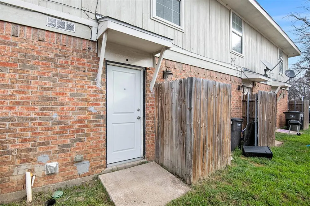 4936 Flamingo Road Fort Worth, TX 76119