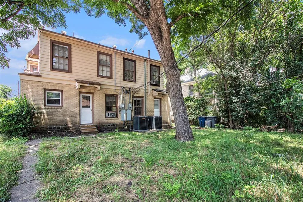 6302 Belmont Avenue Dallas, TX 75214