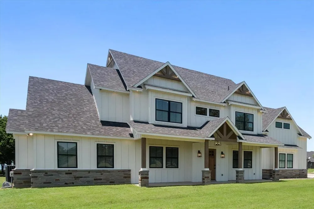 11077 S US Highway 287 Kerens, TX 75144