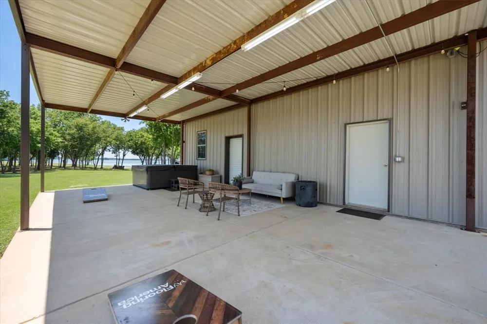 11077 S US Highway 287 Kerens, TX 75144