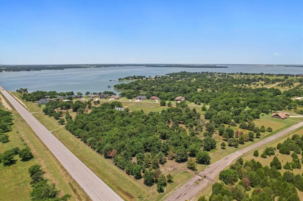 11077 S US Highway 287 Kerens, TX 75144