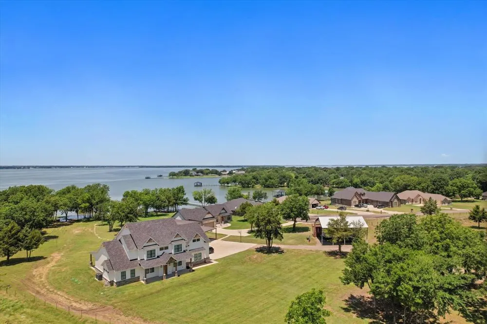 11077 S US Highway 287 Kerens, TX 75144