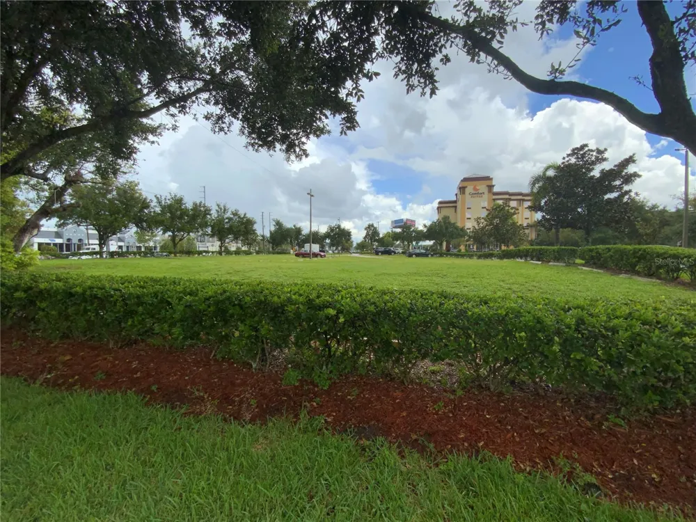 1936 MCCOY ROAD Belle Isle, FL 32809