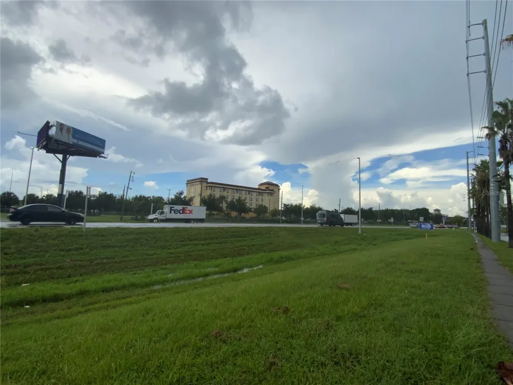 1936 MCCOY ROAD Belle Isle, FL 32809