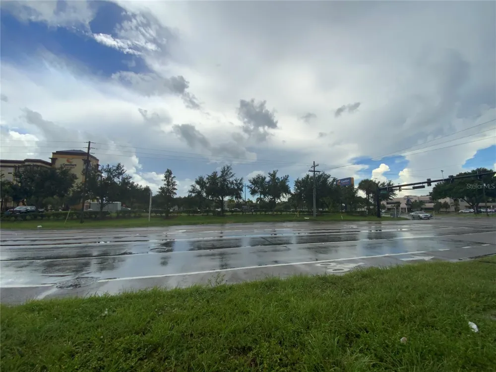 1936 MCCOY ROAD Belle Isle, FL 32809