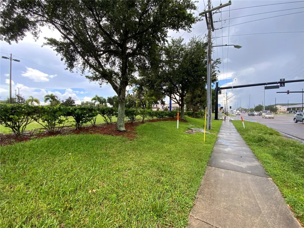 1936 MCCOY ROAD Belle Isle, FL 32809